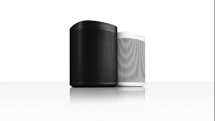 Sonos bietet den Play One in Schwarz und Weiß an.