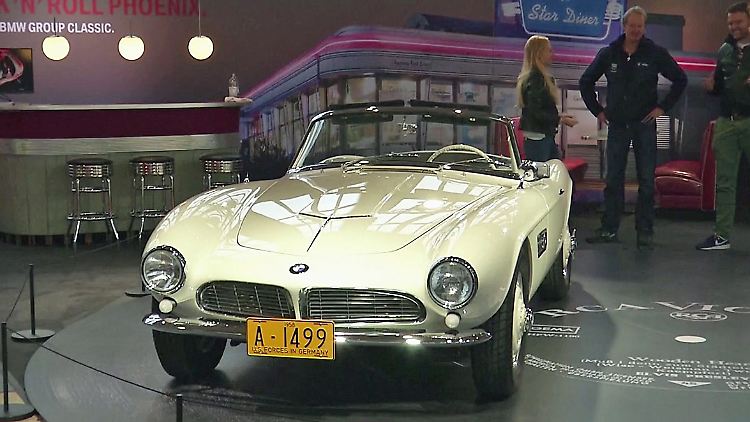 Elvis'BMW.jpg