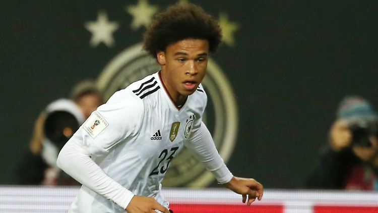Leroy Sané ist nicht nur schnellster Spieler der Premier League, sondern auch fast so schnell wie Usain Bolt zu besten Zeiten.