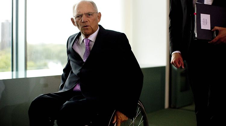 "Es ist ein gewisser Abschiedsschmerz dabei", resümiert Schäuble. 