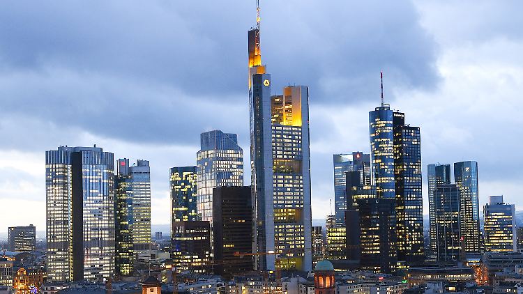 Die meisten Banken kommen mit den Zinsschwankungen klar.
