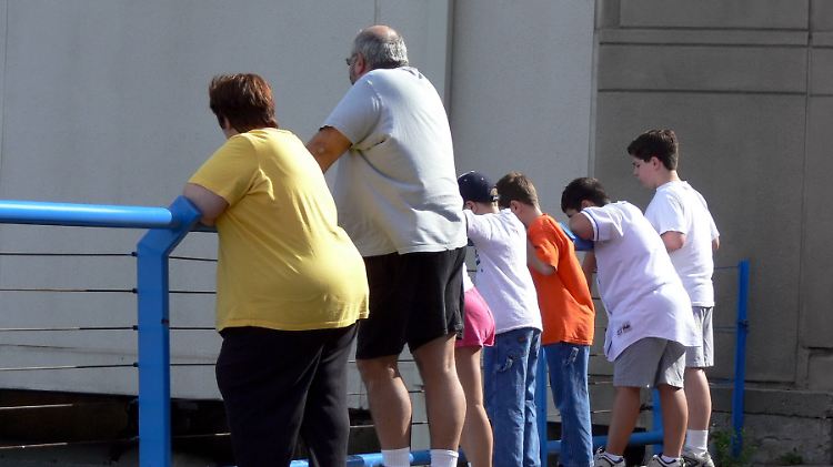 Das Ernährungsverhalten wird meistens durch die Eltern an die Kinder weitergegeben.