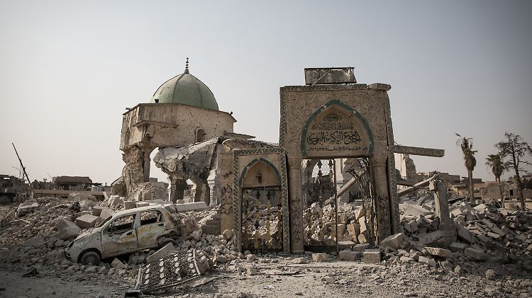 Überreste der Al-Nuri-Moschee in Mossul, in der der IS das Kalifat verkündete.