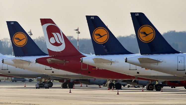 Lufthansa nimmt einen großen Teil der Air-Berlin-Flotte unter die Fittiche.