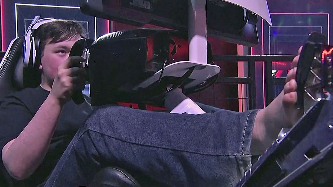 F1Barfuß.jpg