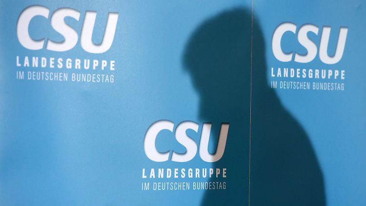 Kann sich Horst Seehofer als CSU-Chef halten?