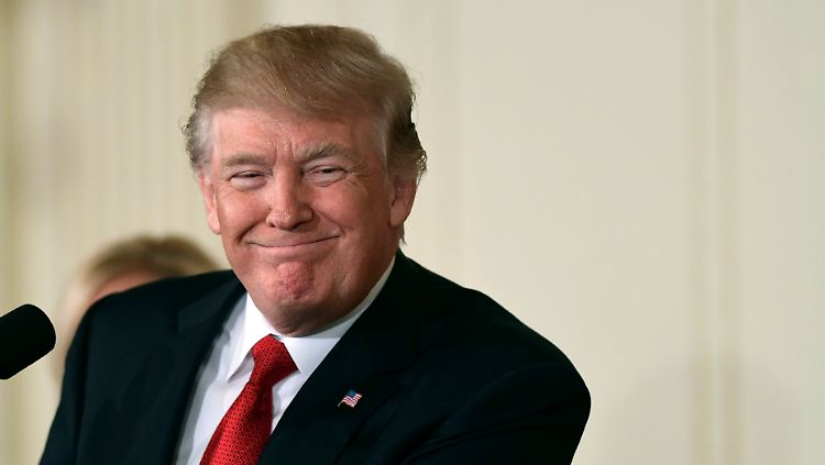 Will Obamacare beenden: Donald Trump.