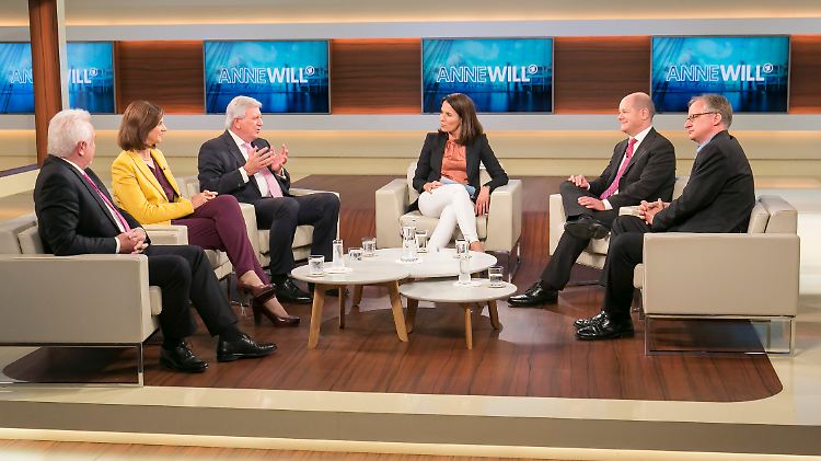 Anne Wills Gäste, von links nach rechts: Wolfgang Kubicki, Katrin Göring-Eckardt, Volker Bouffier, Olaf Scholz und Albrecht von Lucke