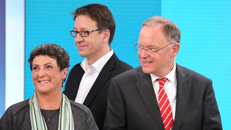 Die Grüne Anja Piel und SPD-Ministerpräsident Stephan Weil sind auf FDP-Mann Stefan Birkner angewiesen. Doch der schließt eine Zusammenarbeit bisher aus.