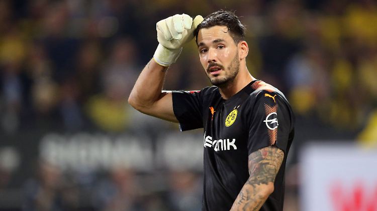 Die ständige Kritik der selbst ernannten Experten geht BVB-Keeper Roman Bürki gehörig auf den Geist.