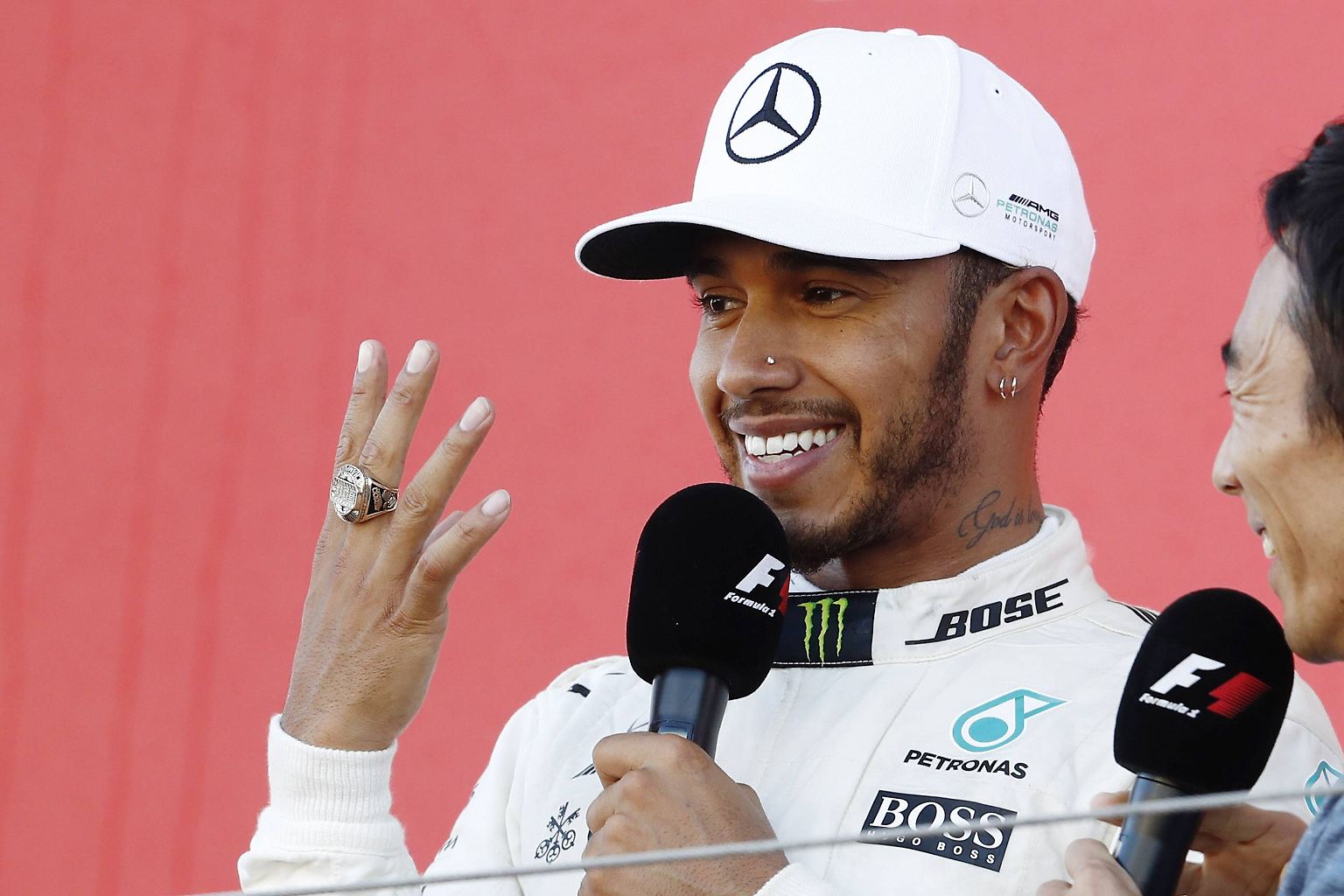Formel-1-Weltmeister. Zum vierten Mal: Mit seinem neunten Platz beim Großen Preis von Mexiko macht der Brite bereits zwei Rennen vor Saisonende alles klar.