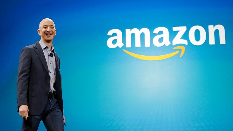 Amazon-Gründer Jeff Bezos scheint von A bis Z alle Wirtschaftszweige aufmischen zu wollen.