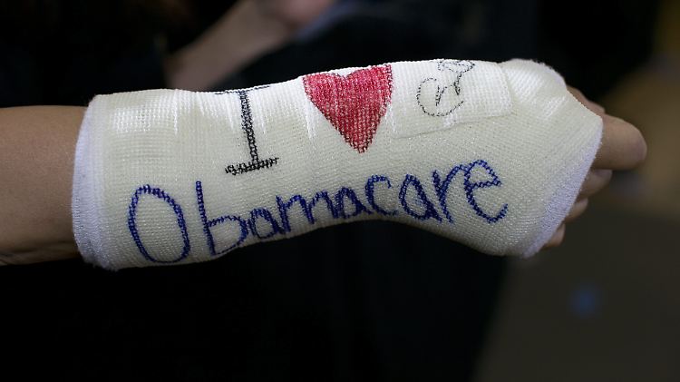 Die Mehrheit der US-Amerikaner ist Umfragen zufolge gegen eine Abschaffung von Obamacare.