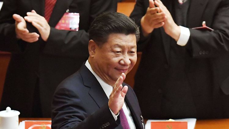 Chinas starker Mann: Nimmt Xi Jinping eine dritte Amtszeit in Angriff?