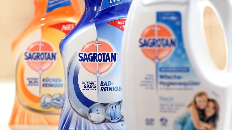 Der Sagrotan-Hersteller stampft sein Jahresziel ein.
