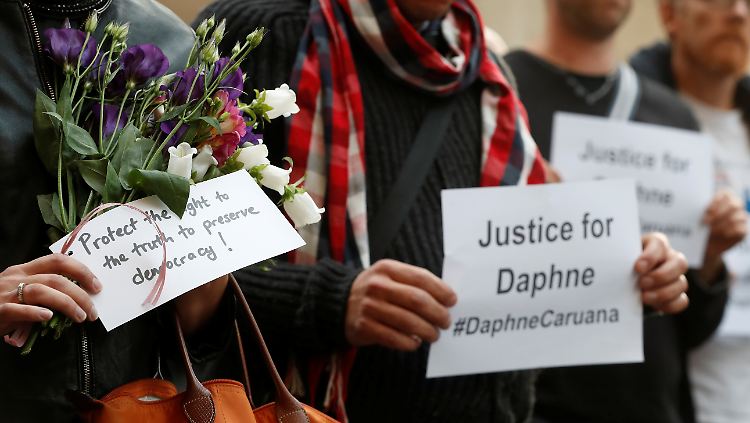 "Uns interessiert Gerechtigkeit nicht ohne Veränderung": Daphne Caruana Galizias Söhne fordern den Rücktritt des maltesischen Regierungschefs Joseph Muscat.