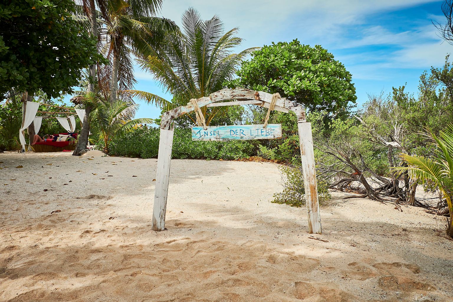 Zeigst Du Mir Deins Zeig Ich Dir Meins Die Adams suchen wieder Evas: Zeigst du mir deins, zeig ich dir meins
