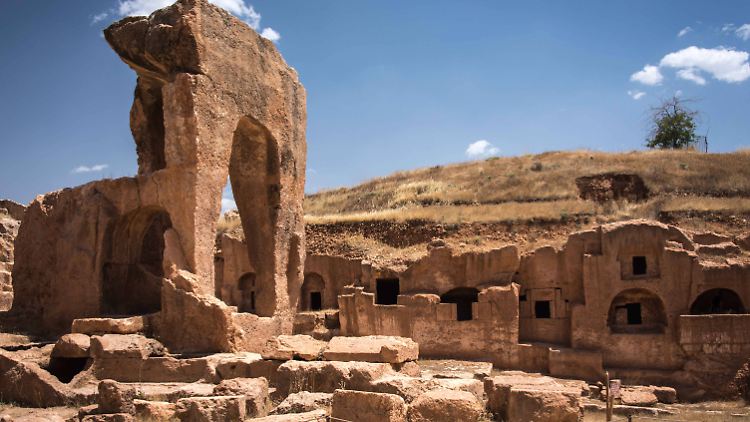 Die Bürger von Hasankeyf sind empört, dass die Stadt geflutet werden soll. Auch, wenn Kulturgüter gesichert werden sollen.