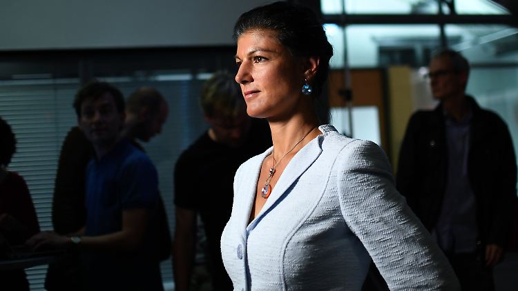 Linken-Fraktionschefin Sahra Wagenknecht auf Konfrontationskurs.
