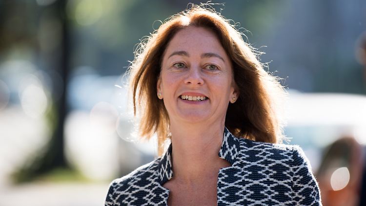 Bei Sexismus gehe es um Macht; daher müsse sich das "Machtgefälle zwischen den Geschlechtern" in Deutschland ändern, sagt Familienministerin Katarina Barley.
