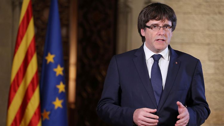 Der katalanische Separatistenchef Carles Puigdemont will weiter kämpfen.