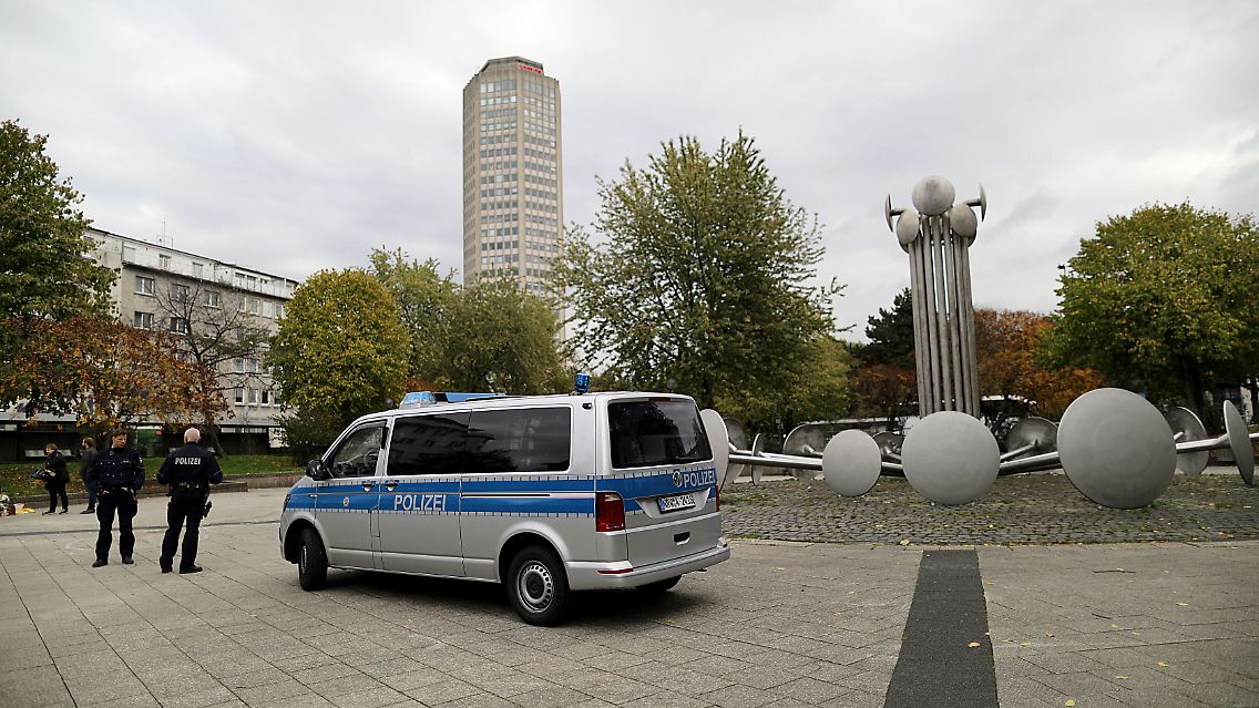 96280882.jpg