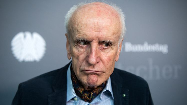 Albrecht Glaser soll aus Sicht der AfD Bundestagsvize werden. Alle anderen Parteien möchten das nicht. Doch das würde der AfD auch nutzen.