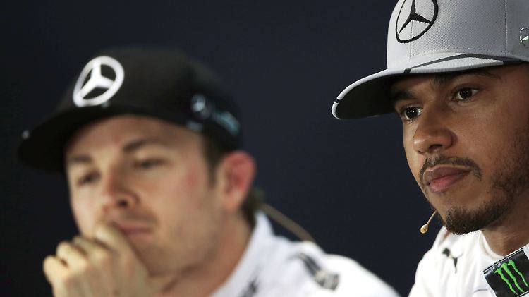 Neben Team-Kollege Nico Rosberg fühlte sich Lewis Hamilton in der vergangenen Saison häufig benachteiligt.