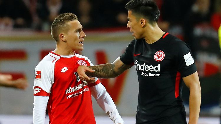 Das Freitagabendsspiel der Fußball-Bundesliga kennt keinen Sieger.