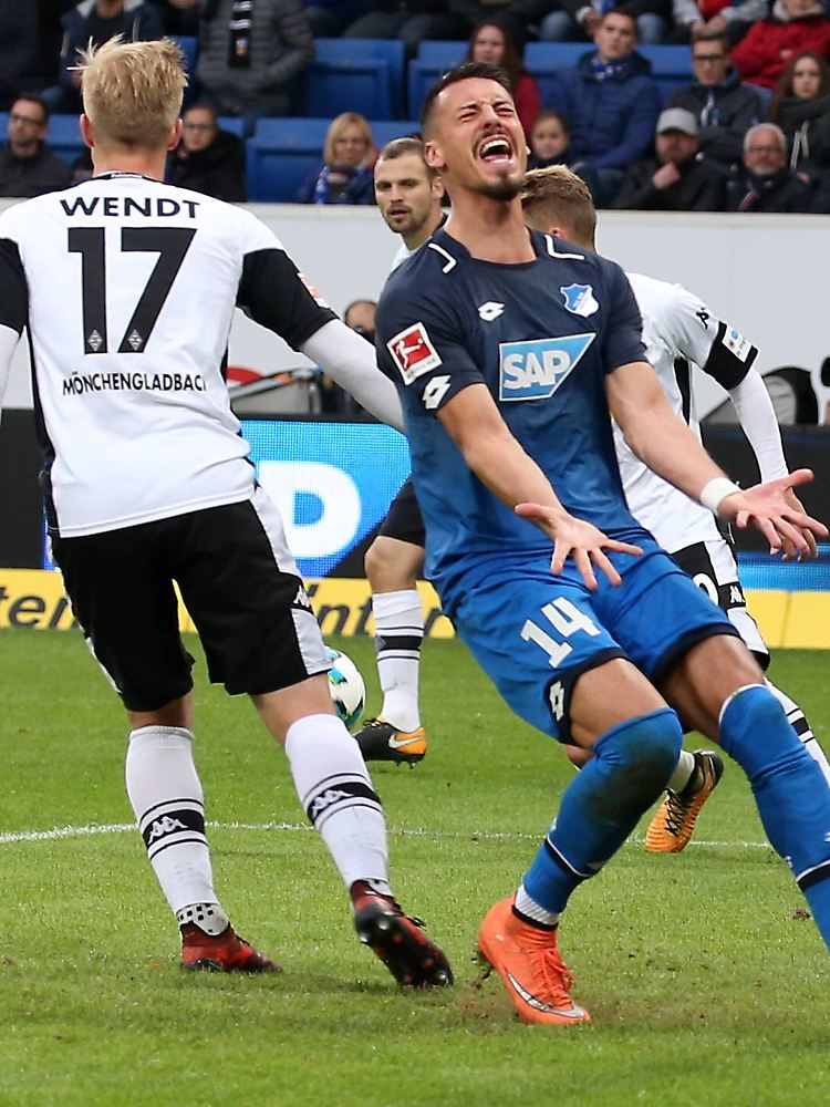 Hoffenheim-Stürmer Sandro Wagner und Teamkollegen erwischten trotz Pausenführung einen gebrauchten Spieltag gegen Gladbach.