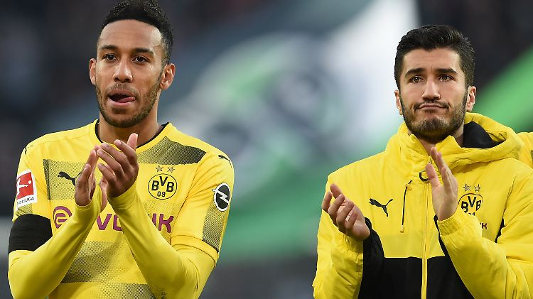 Mit bedröppelten Mienen statt drei Punkten ging es für Borussia Dortmund aus Hannover wieder zurück in die Heimat.