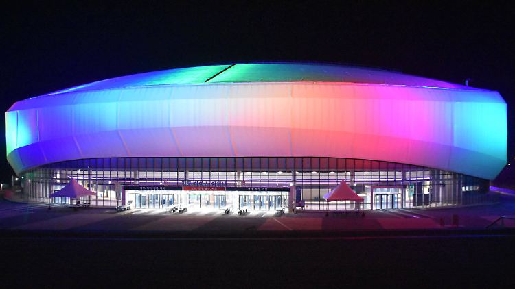 Pyeongchang: Die Eishalle jedenfalls leuchtet schon.