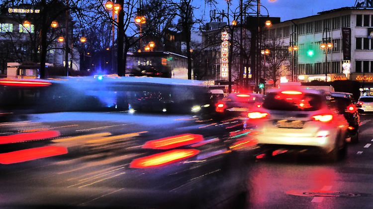 Straf- beziehungsweise Erziehungsaktionen sind im Straßenverkehr tunlichst zu unterlassen.