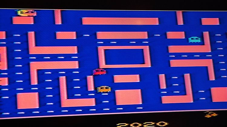 Wer keinen alten Röhren-Fernseher möchte, findet viele Alternativen fürs Spielvergnügen.