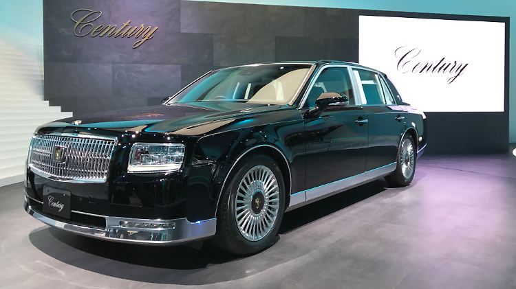 Toyota trumpft mit dem neuen Flaggschiff Century auf.