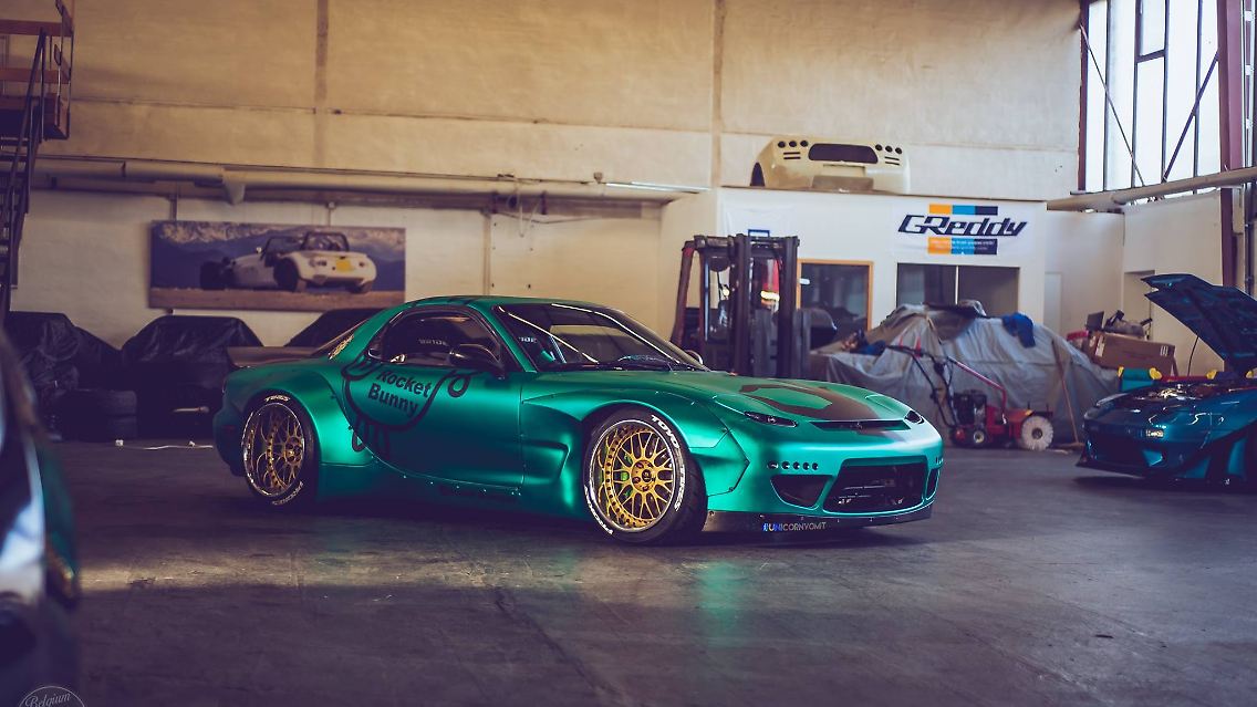 In Essen wird der Mazda RX-7, der von 1978 bis 2002 gebaut wurde, ...