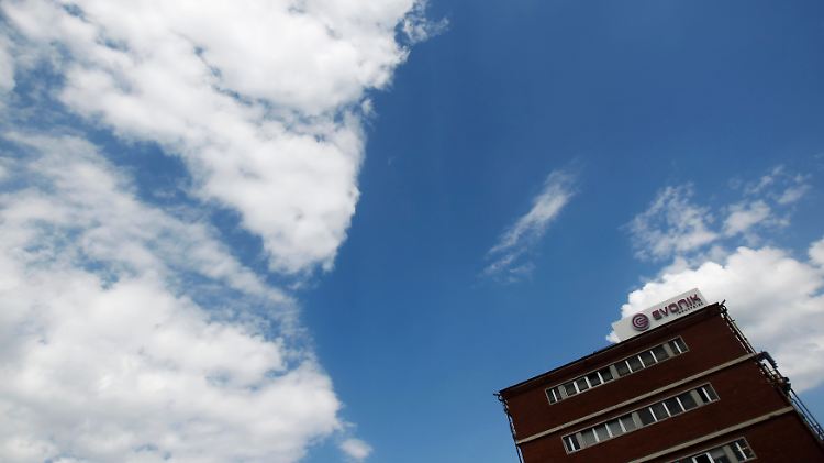 Millionenschweres Sparpaket: Bis Ende 2020 sollen in Verwaltung und Vertrieb 200 Millionen eingespart werden.