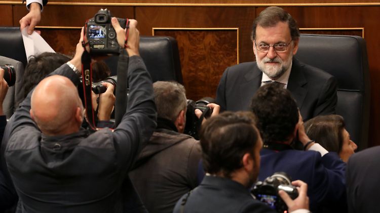 Rajoy hat die Krise überstanden und die Einheit Spaniens gesichert - das Problem ist damit aber nicht vom Tisch.