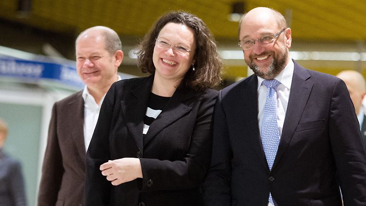Auf hoher See ohne Kompass - so sieht die SPD die Reise von Union, FDP und Grünen nach Jamaika bisher.