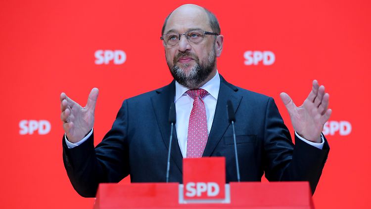 "Er hat auf jeden Fall die Zügel in der Hand", sagt SPD-Fraktionschefin Andrea Nahles über Martin Schulz.