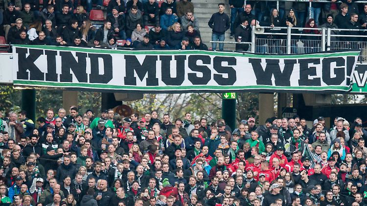 Die Übernahme durch den Hannover-96-Förderer Martin Kind spaltet den Klub.