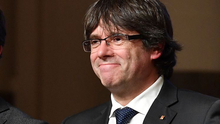 Puigdemont wettert weiter gegen die spanische Regierung.