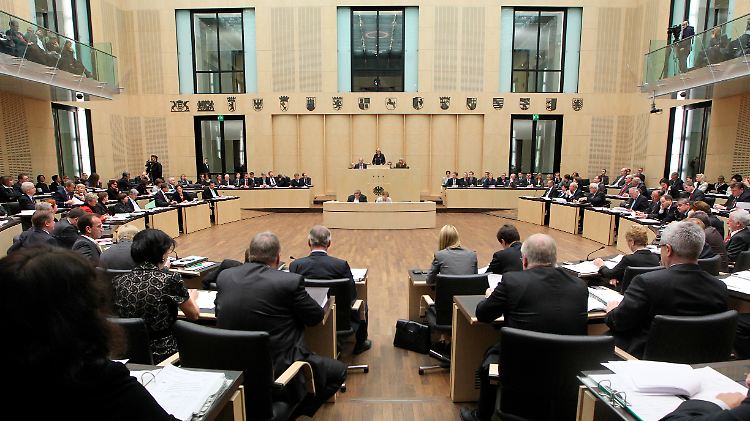 In der Länderkammer verfügen weder Regierung noch Opposition über eine absolute Mehrheit der Stimmen.