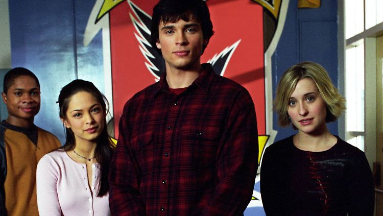 Von 2001 bis 2011 gehörte Allison Mack (r.) zum Cast der erfolgreichen Fernsehserie "Smallville".