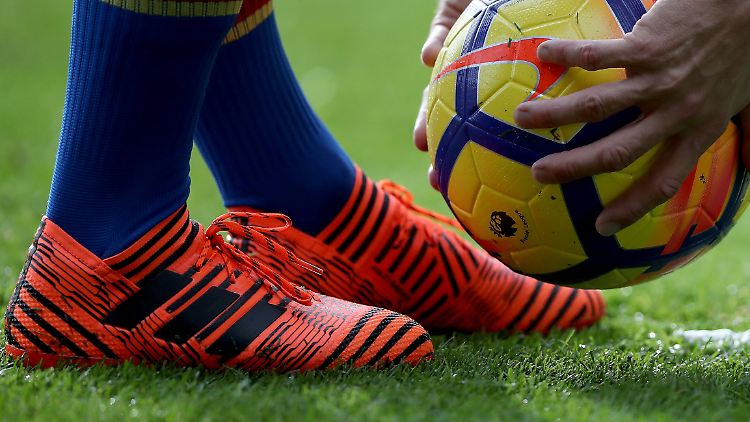 Nicht nur im Sport ist Adidas präsent, auch die Lifestyle-Kollektionen werden immer beliebter.