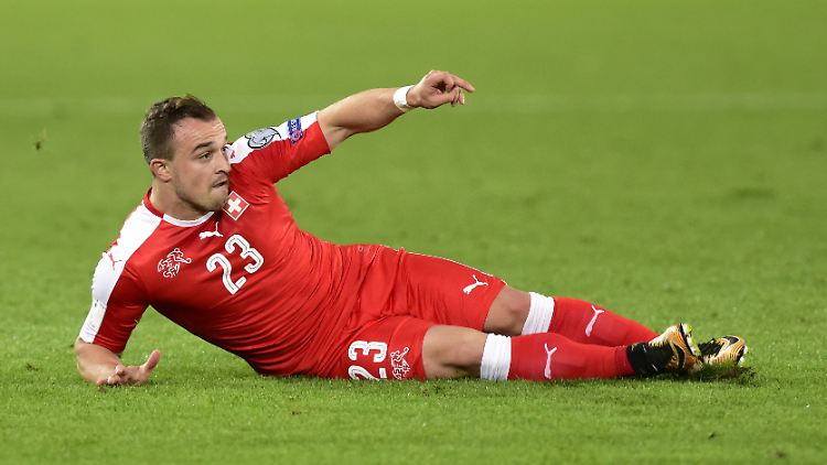 Der ehemalige Bayern-Profi Xherdan Shaqiri kämpft mit der Schweizer "Nati" gegen Nordirland um ein WM-Ticket.