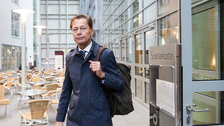 Middelhoff darf ab Ende November wieder daheim schlafen.