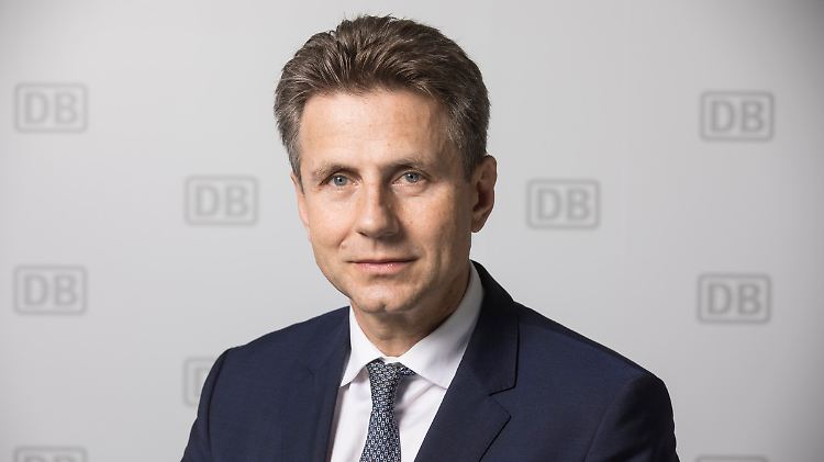 Der Investment-Banker Alexander Doll wird Logistik-Vorstand.