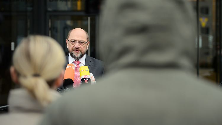 Martin Schulz äußerte sich nach einer SPD-Regionalkonferenz in Berlin.