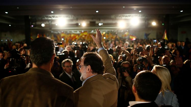 Rajoy forderte ein freies und demokratisches Katalonien - nur versteht er etwas anderes darunter als die Befürworter der Unabhängigkeit. 
